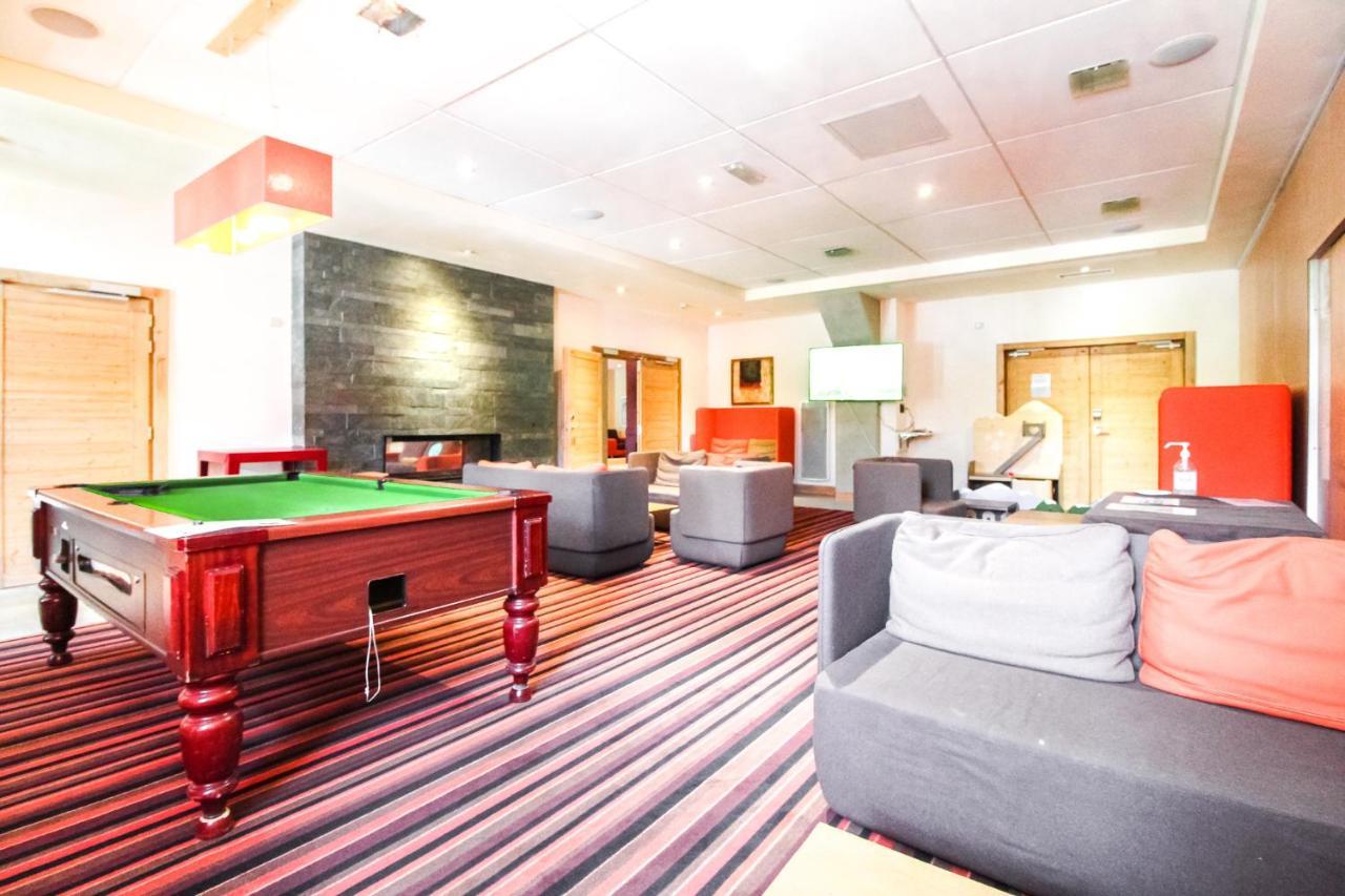 South Facing 2-Bed Apartment With Fireplace, Terrasses Deos 플랜 외부 사진