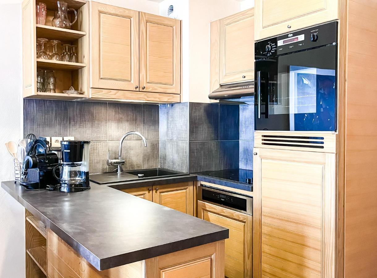 South Facing 2-Bed Apartment With Fireplace, Terrasses Deos 플랜 외부 사진