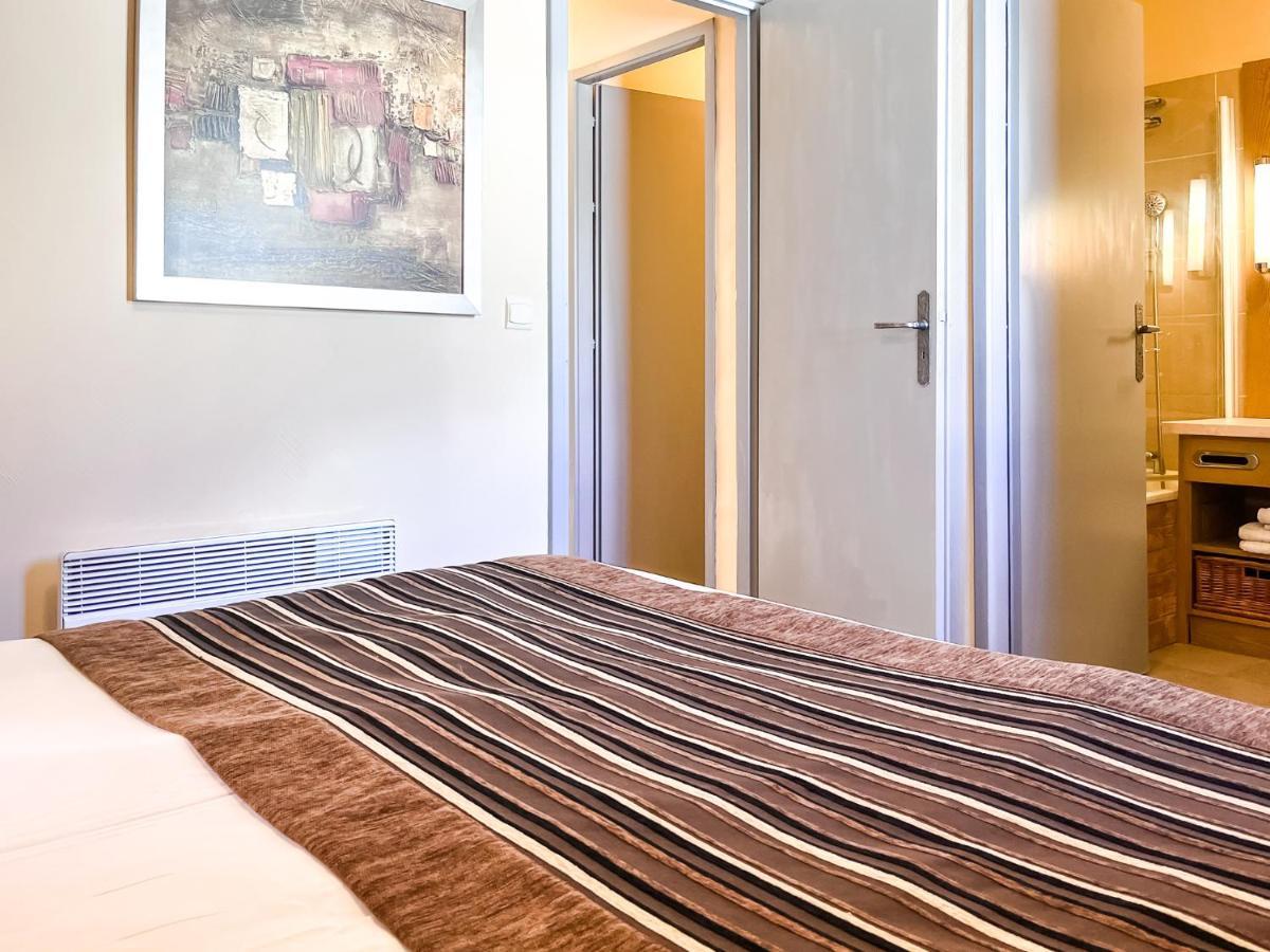 South Facing 2-Bed Apartment With Fireplace, Terrasses Deos 플랜 외부 사진