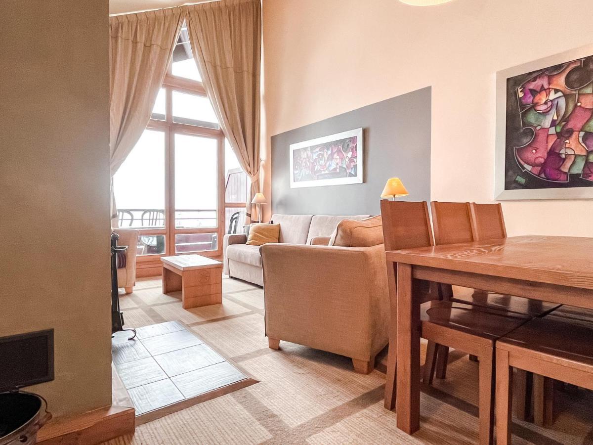 South Facing 2-Bed Apartment With Fireplace, Terrasses Deos 플랜 외부 사진