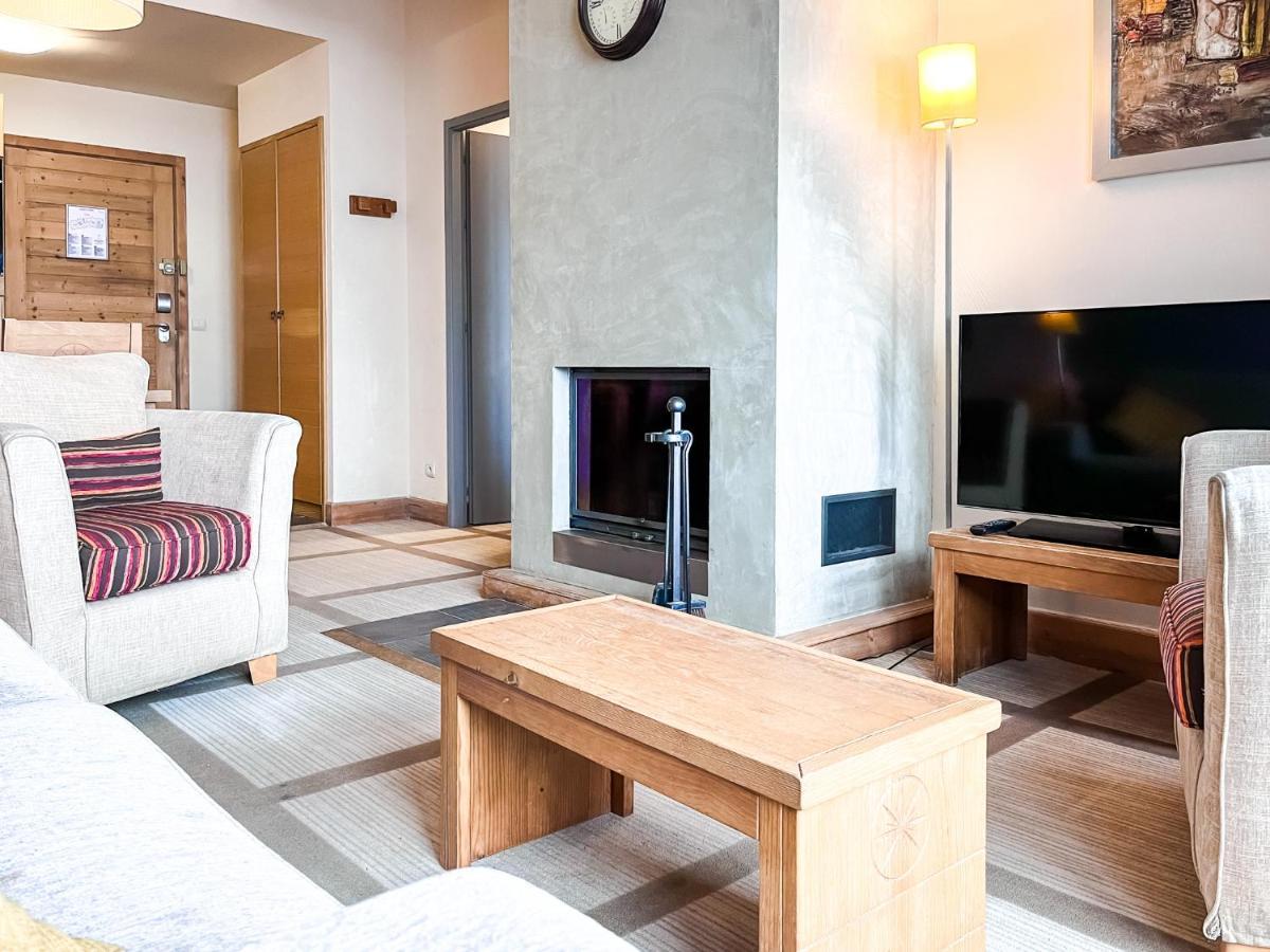 South Facing 2-Bed Apartment With Fireplace, Terrasses Deos 플랜 외부 사진